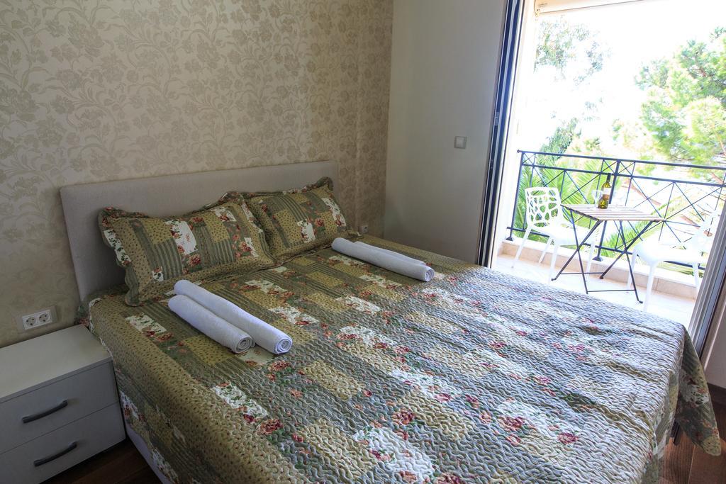 De Lux Apartments Petrovac Exterior photo