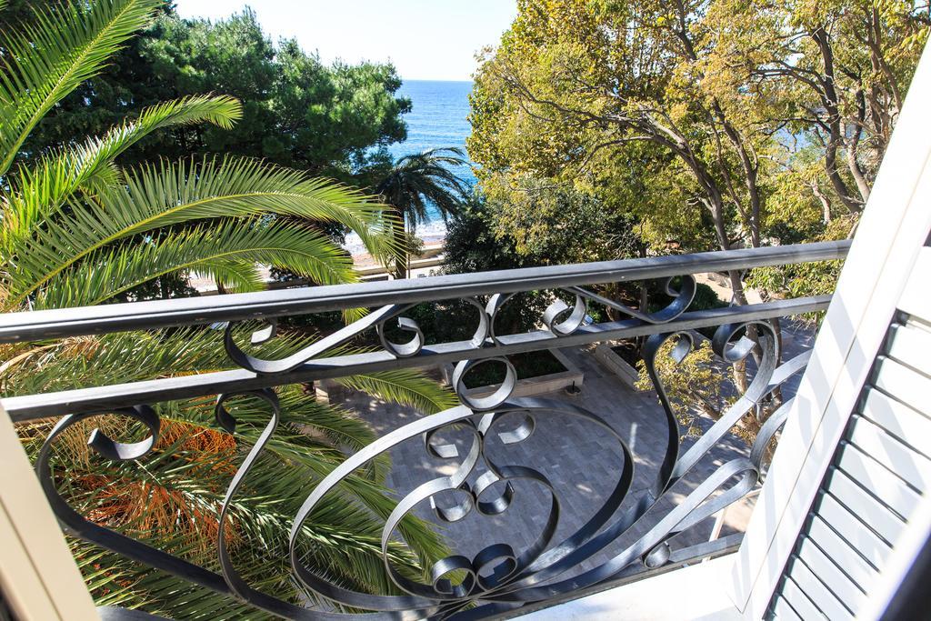 De Lux Apartments Petrovac Exterior photo